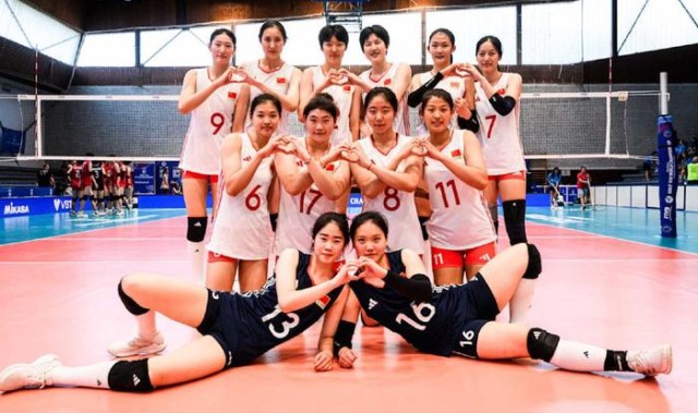 决胜局1扣3拦成奇兵！1.82米超星身体素质爆炸 二传-主攻-接应都能打