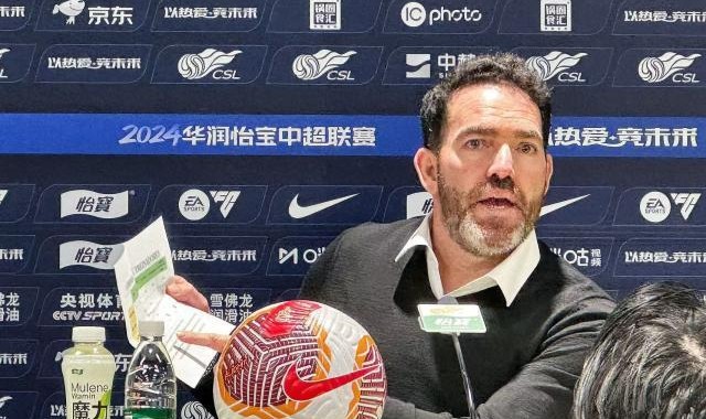 细数各项数据为自己平反 苏亚雷斯亲承不会留任？