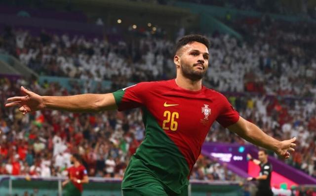 1670364860073028762.jpg -.jpg